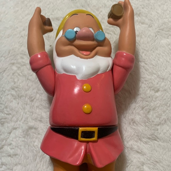 Doc of the seven dwarfs Disney - Picture 8 of 10